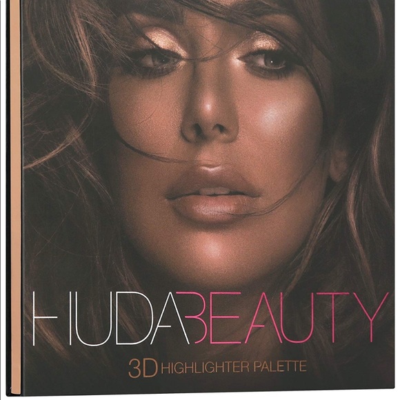 🟣 Huda Beauty | 3D Highlighter Palette NIB - Picture 2 of 6